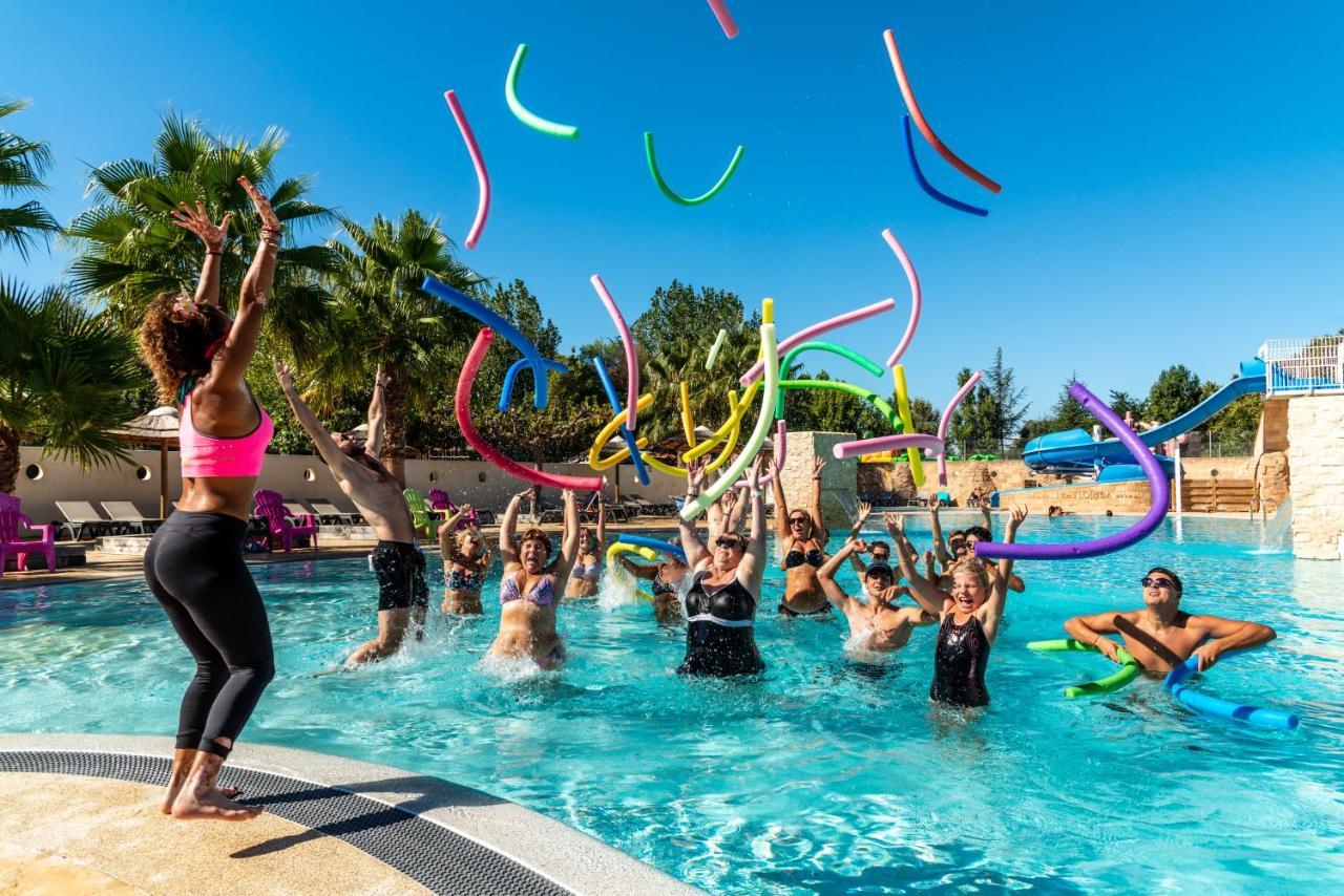 Camping Maeva Club Les Preveils Ла Транш-сюр-Мер Екстериор снимка
