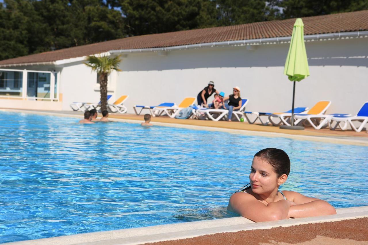 Camping Maeva Club Les Preveils Ла Транш-сюр-Мер Екстериор снимка